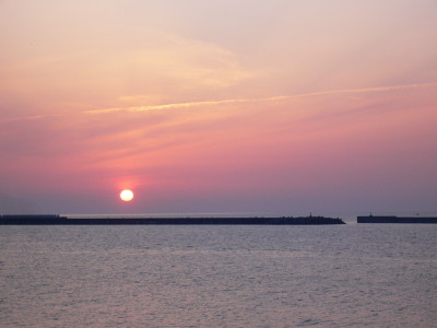 姫川港に沈む夕日